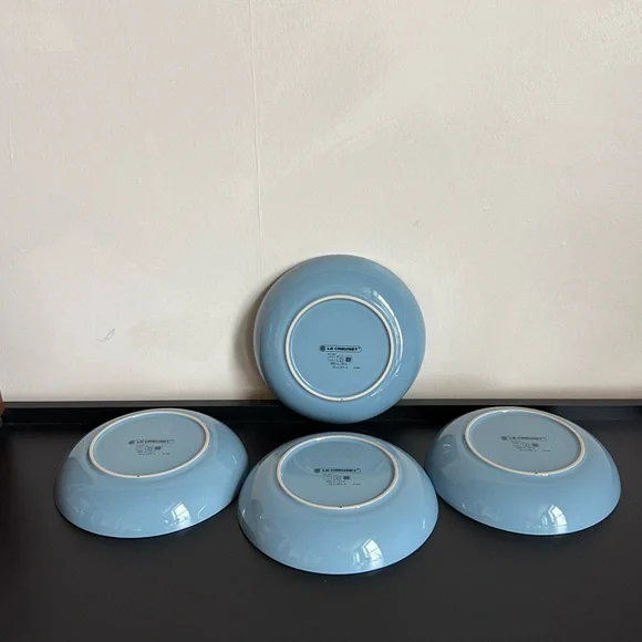 Le Creuset Chambray Pasta Bowls Set of 4 - Picture 3 of 4